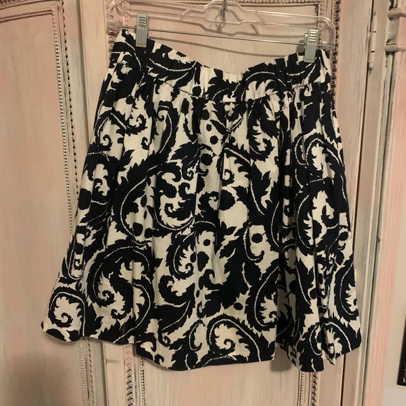EUC Banana Republic navy/white skirt size 4 - Picture 7 of 7